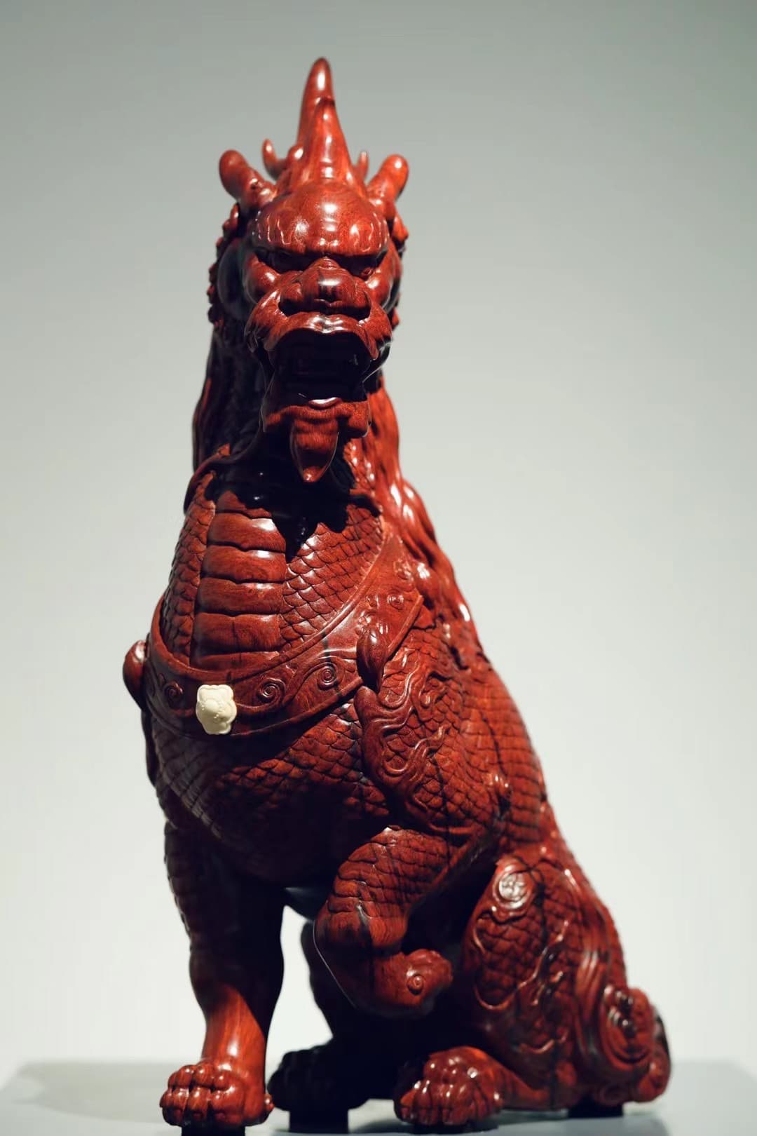 小叶紫檀麒麟大瑞兽